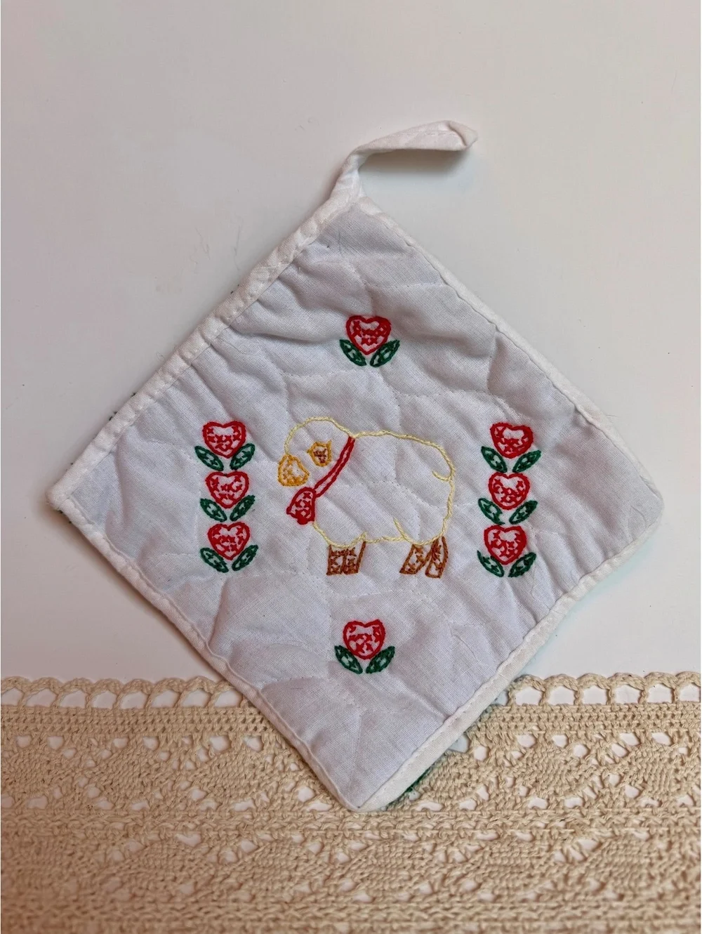 Vintage Embroidered Sheep Floral Terry Cloth Pot Holder Kitchen Decor